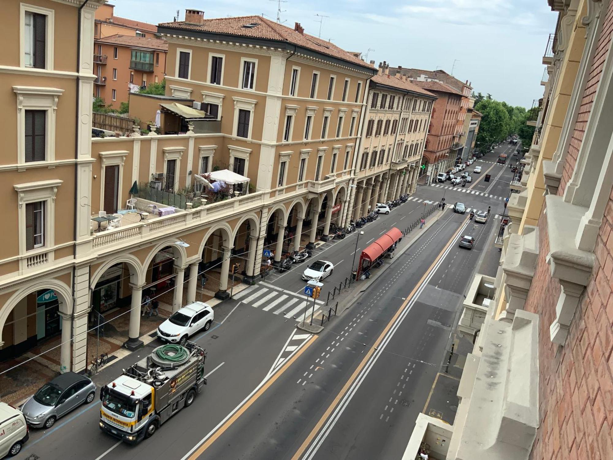 Domus Dotta City Center Bologna Exterior photo